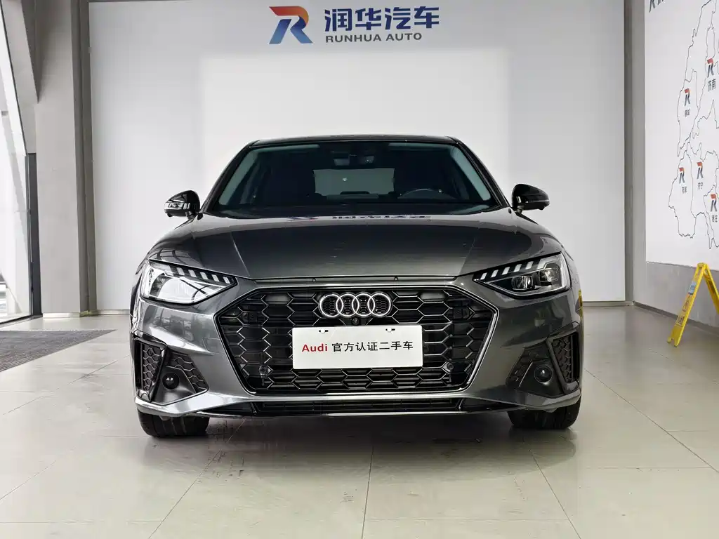 Audi Audi A4L 2022 40 TFSI Premium Dynamic Edition 2023 - thumbnail 2