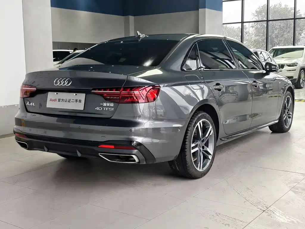 Audi Audi A4L 2022 40 TFSI Premium Dynamic Edition 2023 - thumbnail 5