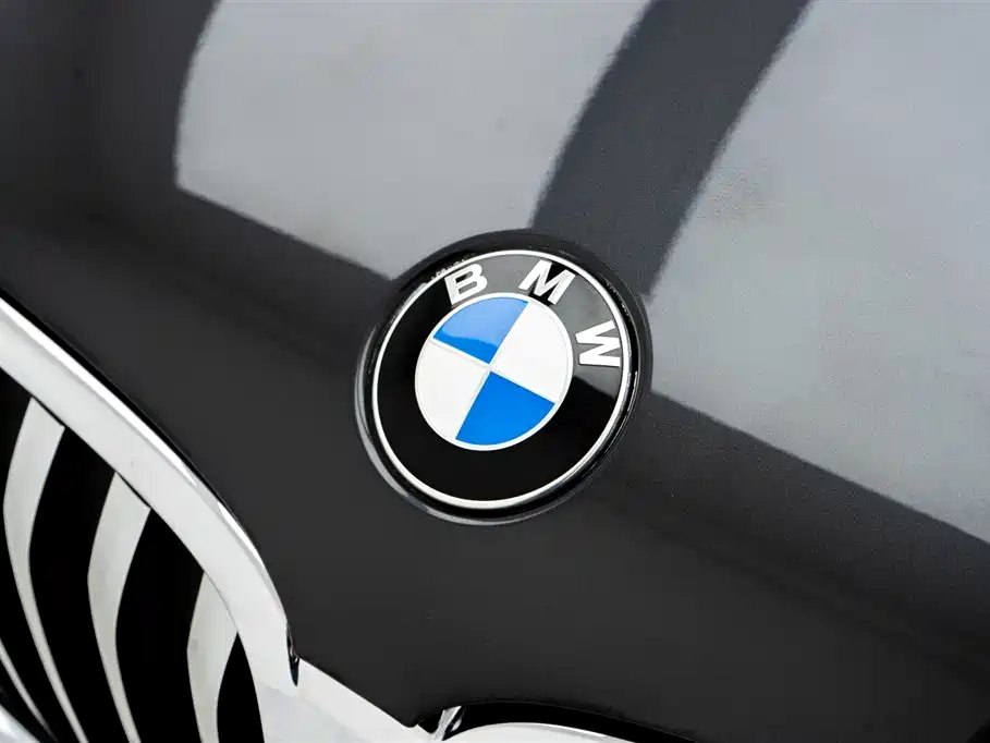 BMW BMW X1 2022 sDrive25Li Leading Edition 2022 - thumbnail 11