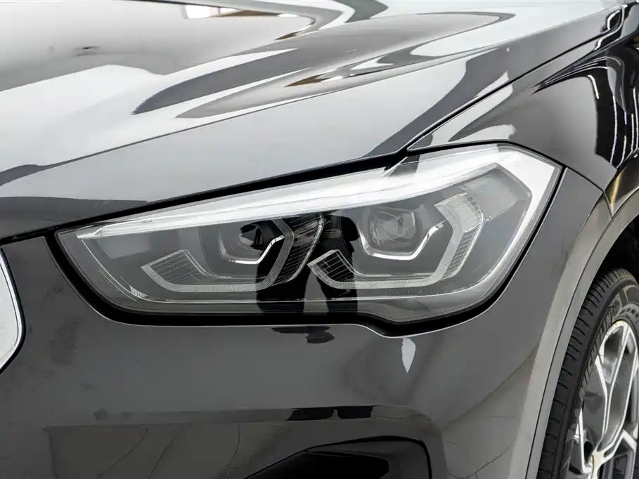 BMW BMW X1 2022 sDrive25Li Leading Edition 2022 - thumbnail 12