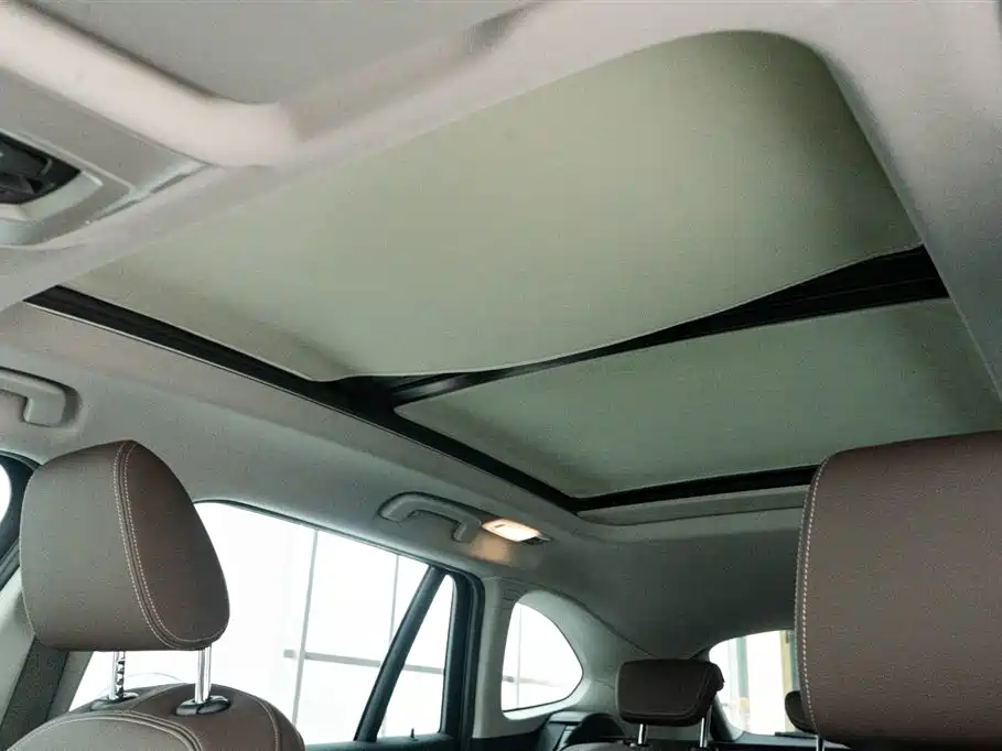 BMW BMW X1 2022 sDrive25Li Leading Edition 2022 - thumbnail 23