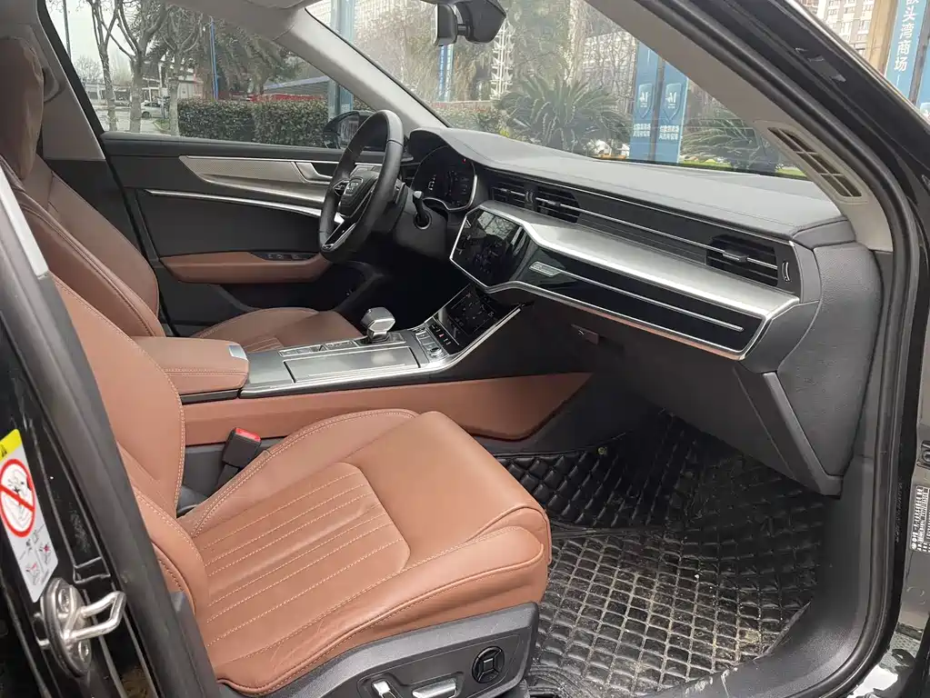 Audi Audi A6L 2023 Facelift 45 TFSI Premium Elegant 2023 - thumbnail 10
