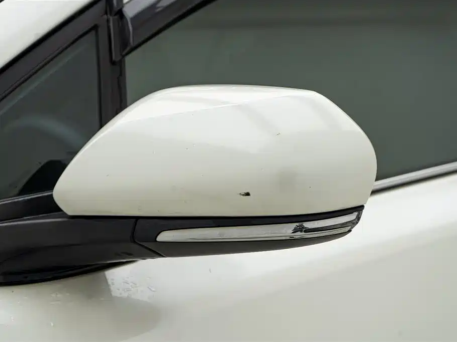 Toyota Toyota C-HR 2020 2.0L Leading Edition 2021 - thumbnail 10