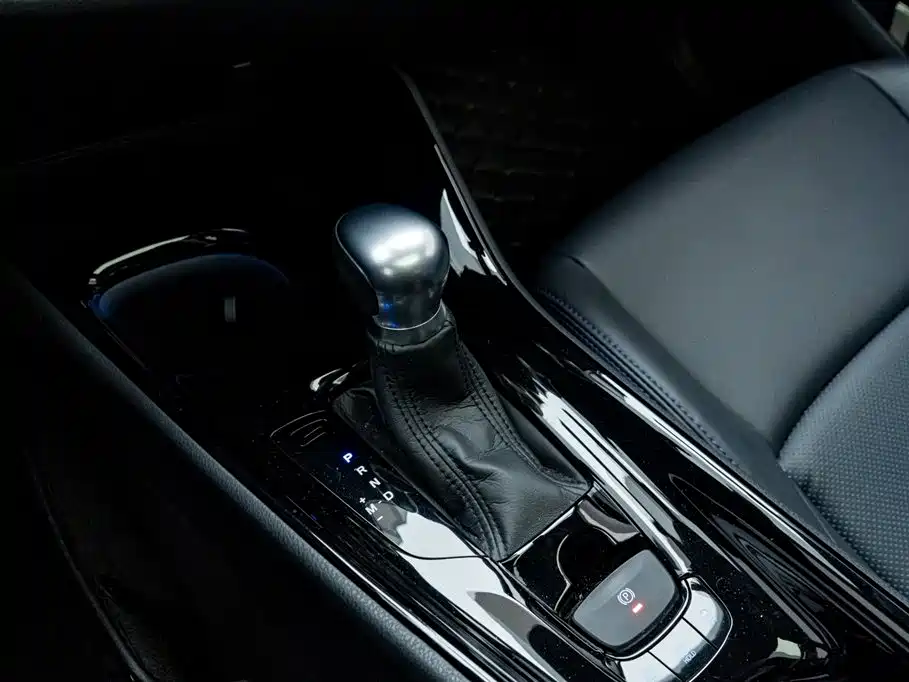 Toyota Toyota C-HR 2020 2.0L Leading Edition 2021 - thumbnail 25