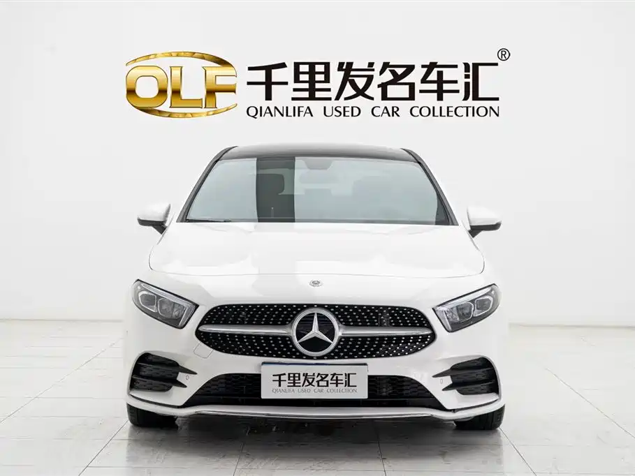 Mercedes-Benz Mercedes-Benz A-Class 2022 Facelift A 200 L Sport Sedan Fashion Edition 2022 - thumbnail 2