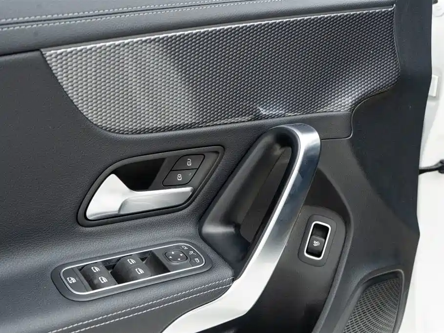 Mercedes-Benz Mercedes-Benz A-Class 2022 Facelift A 200 L Sport Sedan Fashion Edition 2022 - thumbnail 15