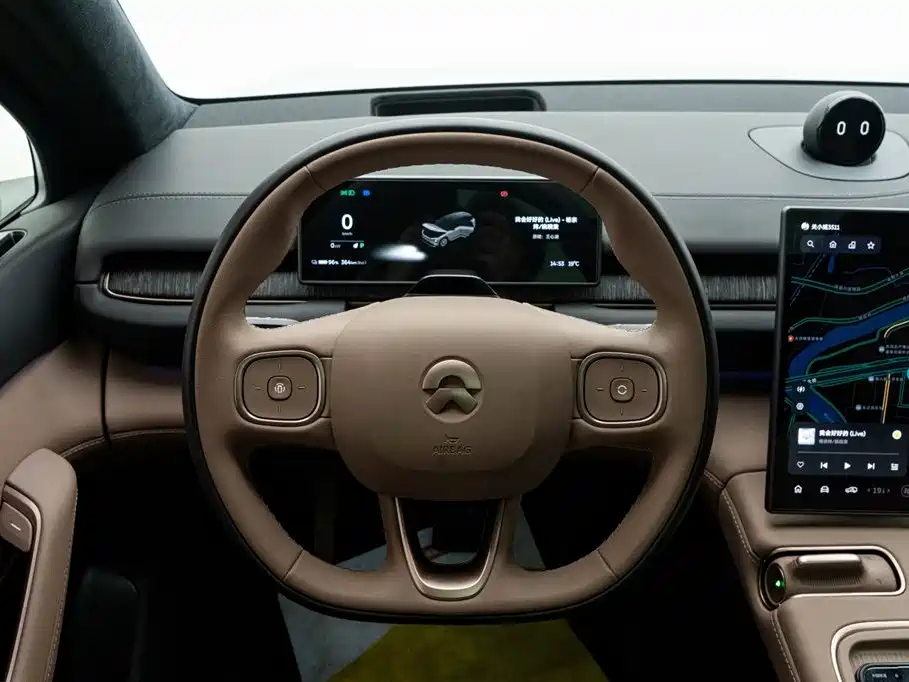 NIO NIO ES6 2024 75kWh 2025 - thumbnail 12