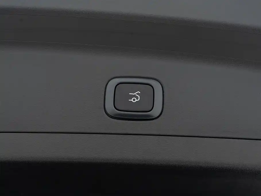 NIO NIO ES6 2024 75kWh 2025 - thumbnail 24