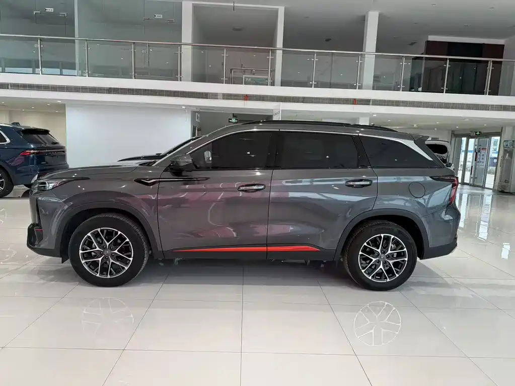 Changan Changan CS75 PLUS 2023 Second Generation 1.5T Automatic Elite Model 2023 - thumbnail 4