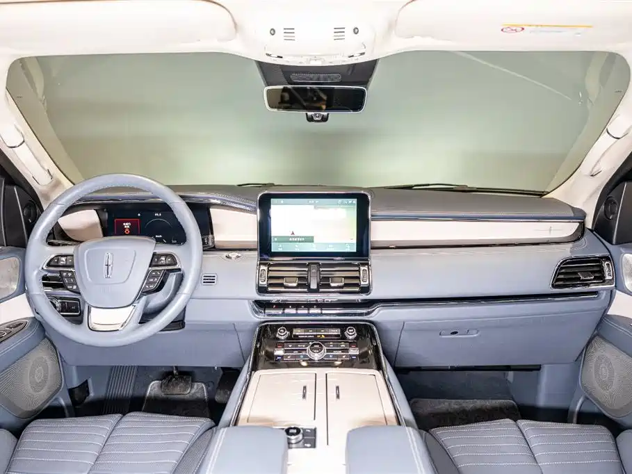 Lincoln Lincoln Navigator 2020 3.5T Long Wheelbase Presidential Edition 2022 - thumbnail 11