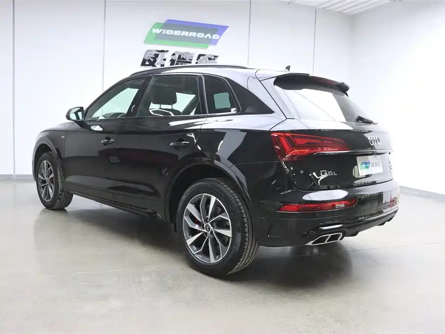 Audi Audi Q5L 2024 40 TFSI Luxury Dynamic Model 2024 - thumbnail 18