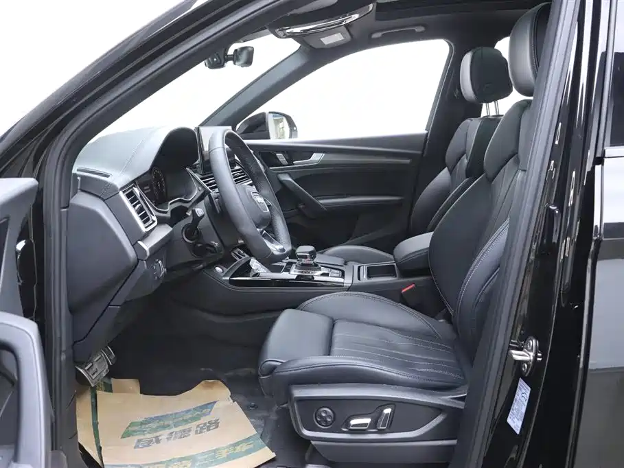 Audi Audi Q5L 2024 40 TFSI Luxury Dynamic Model 2024 - thumbnail 26