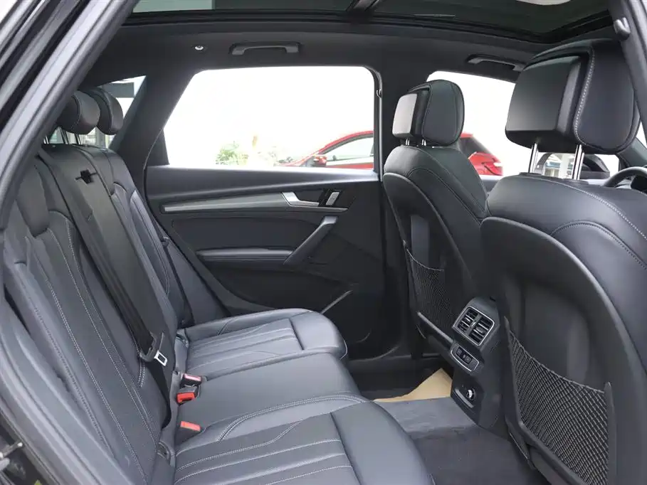 Audi Audi Q5L 2024 40 TFSI Luxury Dynamic Model 2024 - thumbnail 27