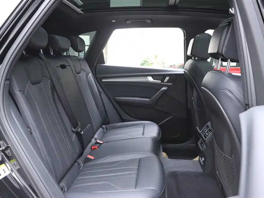 Audi Audi Q5L 2024 40 TFSI Luxury Dynamic Model 2024 - thumbnail 29