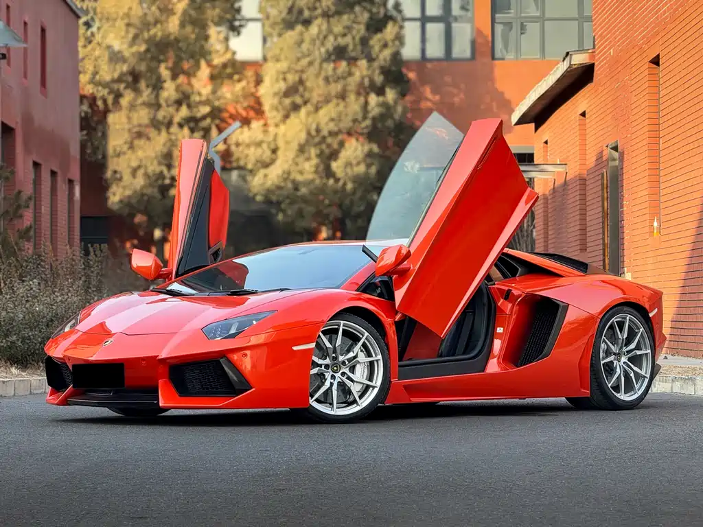 Lamborghini Lamborghini Aventador LP 700-4 2015