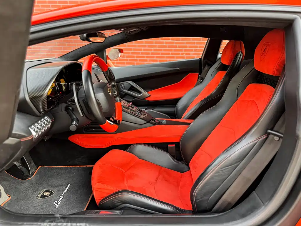 Lamborghini Lamborghini Aventador LP 700-4 2015 - thumbnail 12