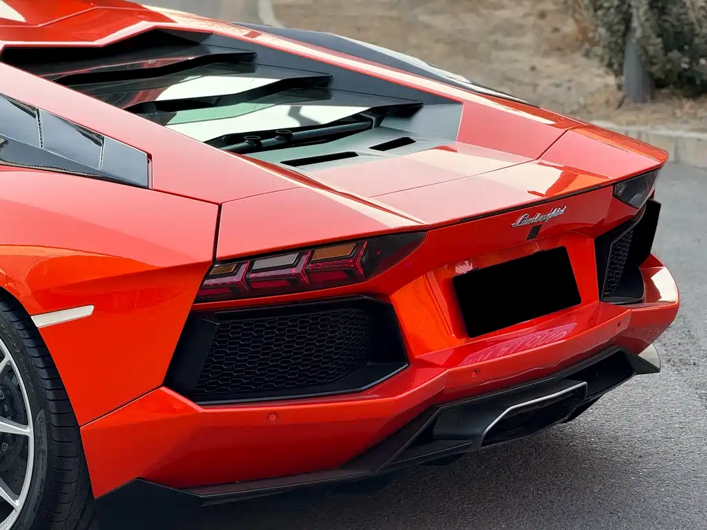 Lamborghini Lamborghini Aventador LP 700-4 2015 - thumbnail 14