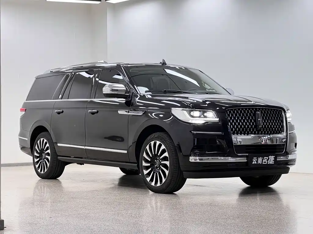 Lincoln Lincoln Navigator 2022 3.5T Long Wheelbase Presidential Edition 2024 - thumbnail 3
