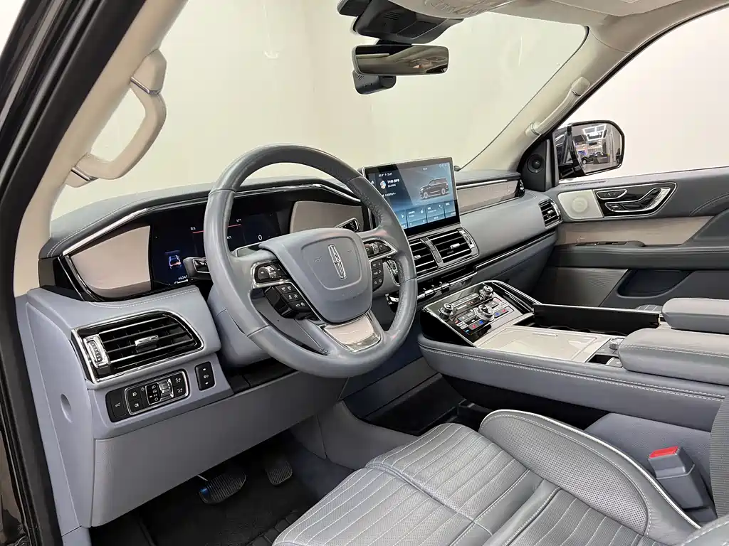 Lincoln Lincoln Navigator 2022 3.5T Long Wheelbase Presidential Edition 2024 - thumbnail 8