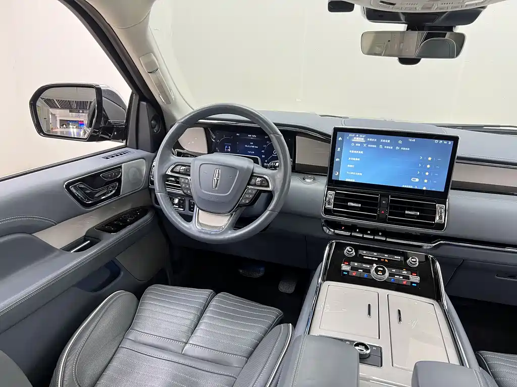 Lincoln Lincoln Navigator 2022 3.5T Long Wheelbase Presidential Edition 2024 - thumbnail 13