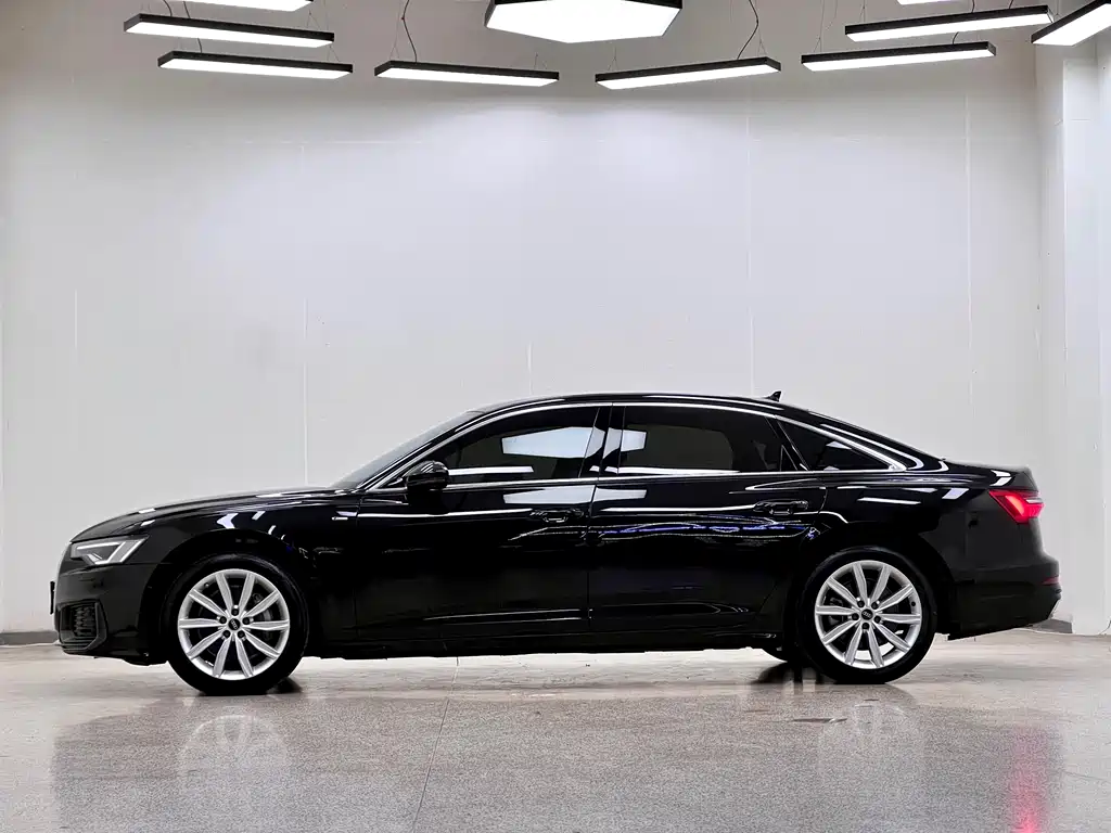 Audi Audi A6L 2022 45 TFSI Premium Dynamic Edition 2022 - thumbnail 5