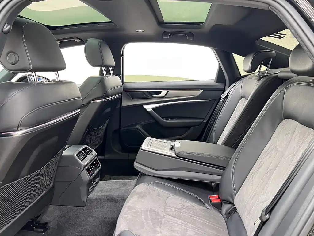 Audi Audi A6L 2022 45 TFSI Premium Dynamic Edition 2022 - thumbnail 21