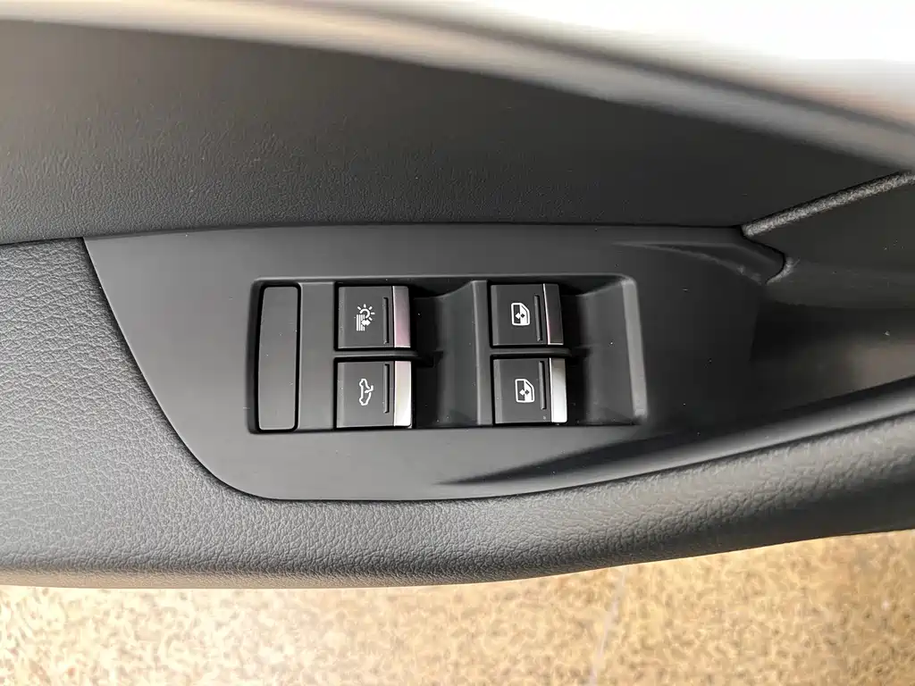 Audi Audi A6L 2022 45 TFSI Premium Dynamic Edition 2022 - thumbnail 28