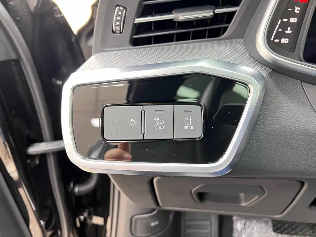 Audi Audi A6L 2022 45 TFSI Premium Dynamic Edition 2022 - thumbnail 29