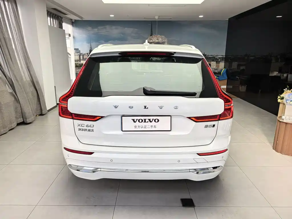 Volvo Volvo XC60 2025 B5 AWD Momentum Luxury Edition 2025 - thumbnail 16