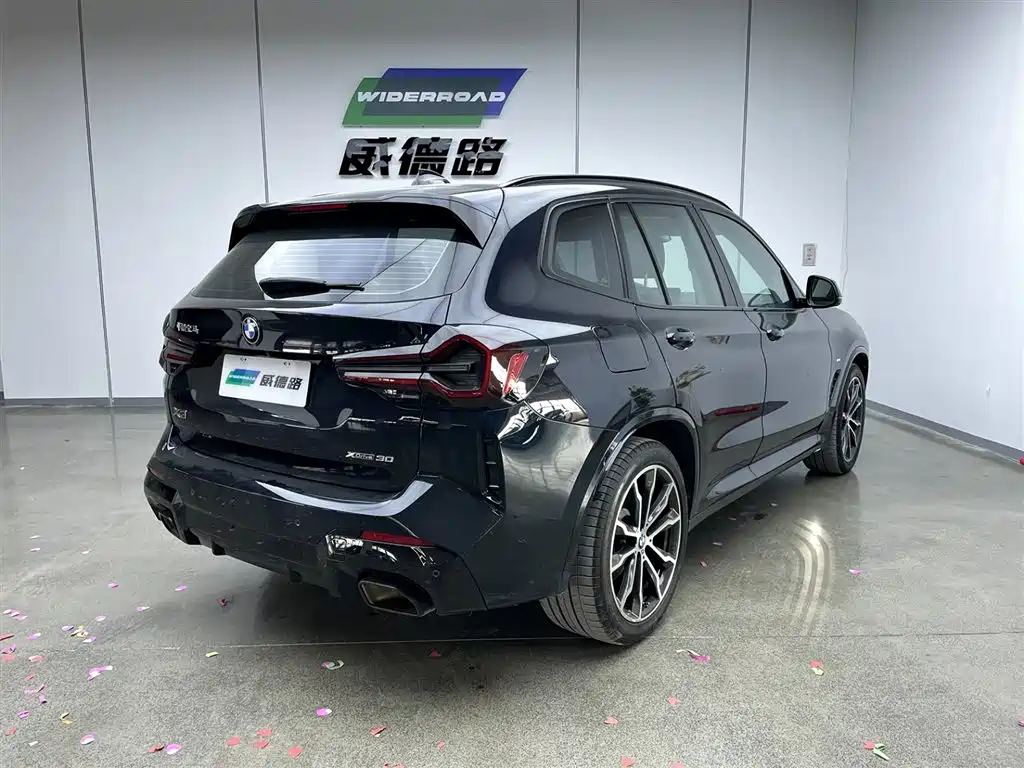 BMW BMW X3 2022 xDrive30i Leading Model M Night Package 2022 - thumbnail 2