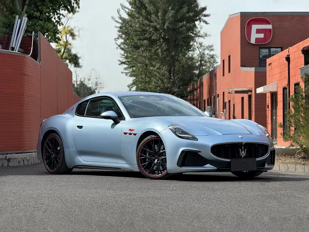 Maserati Maserati GranTurismo 2023 3.0T Trofeo 2024 - thumbnail 3