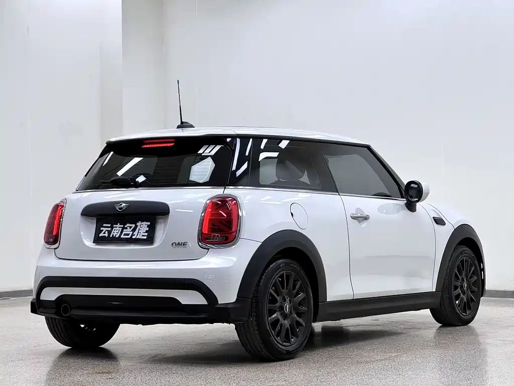 MINI MINI 2023 1.5T ONE 2024 - thumbnail 8