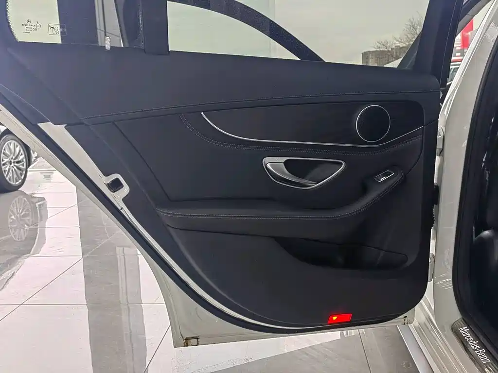 Mercedes-Benz Mercedes-Benz C-Class 2020 Facelift C 200 L Fashion Edition 2020 - thumbnail 11