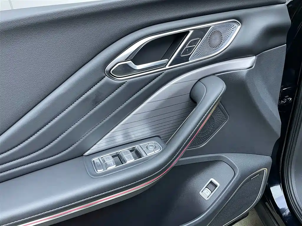 Hongqi Hongqi HS7 PHEV 2024 2.0T PHEV FWD Flag Enjoy Edition 7-seater 2025 - thumbnail 13