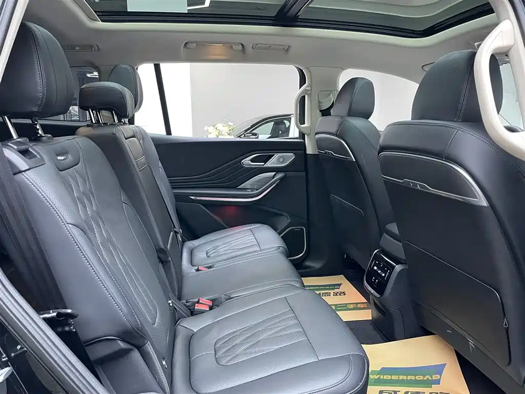 Hongqi Hongqi HS7 PHEV 2024 2.0T PHEV FWD Flag Enjoy Edition 7-seater 2025 - thumbnail 16