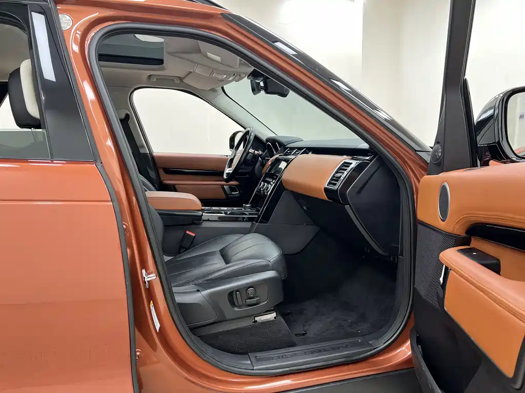 Land Rover Discovery 2017 3.0 SC V6 SE 2018 - thumbnail 20