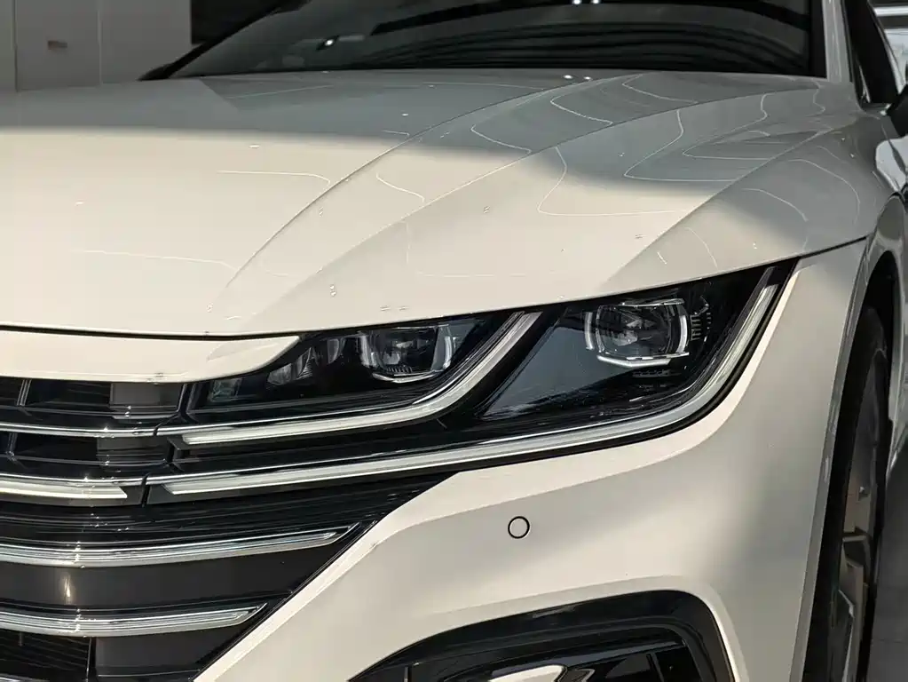 Volkswagen FAW-Volkswagen CC 2023 380TSI Dazzling Edition 2022 - thumbnail 4