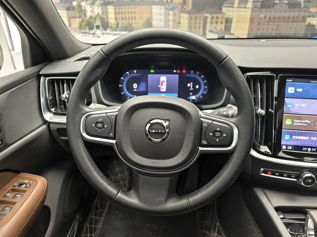 Volvo Volvo S60 2025 B4 Comfort Luxury Edition 2025 - thumbnail 5