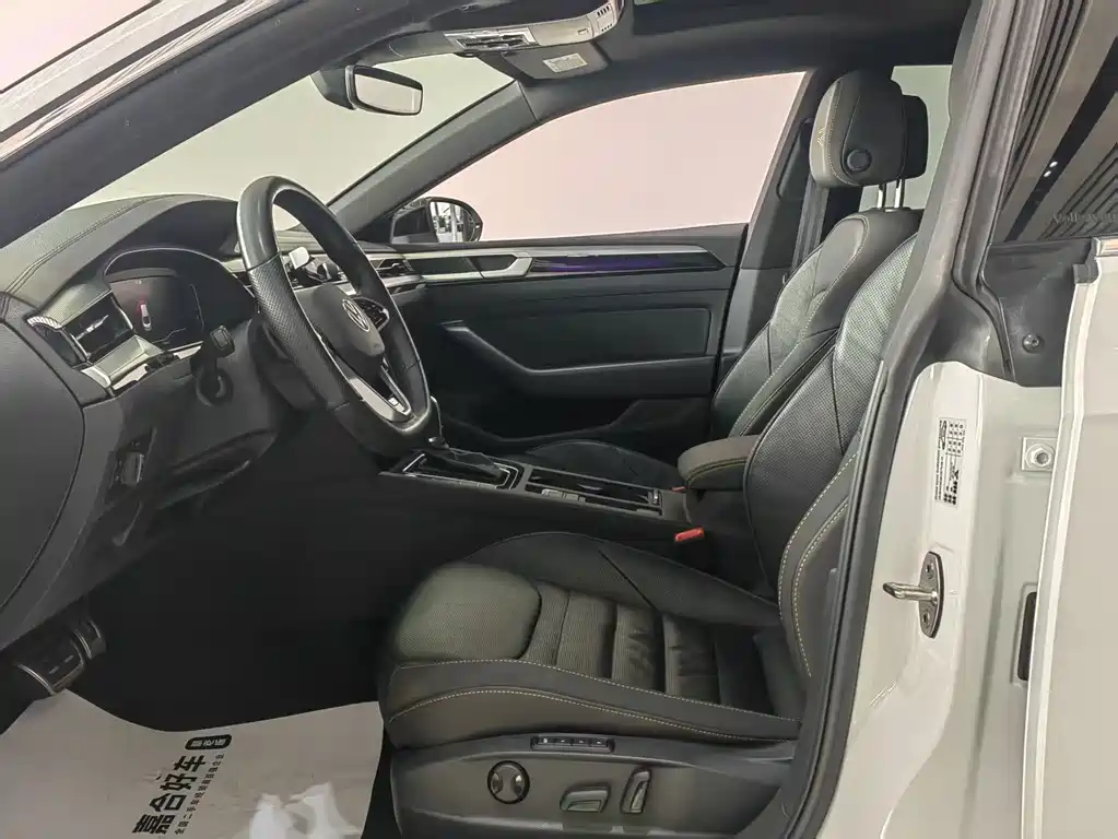 Volkswagen FAW-Volkswagen CC 2023 380TSI Dazzling Edition 2022 - thumbnail 8