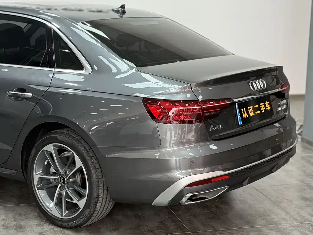 Audi Audi A4L 2022 40 TFSI Fashion Dynamic Edition 2023 - thumbnail 15