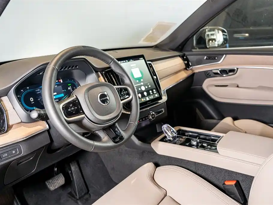 Volvo Volvo XC90 T8 Inscription AWD PHEV 2025 Model Year Mid-cycle Refresh 7-seat 2026 - thumbnail 6