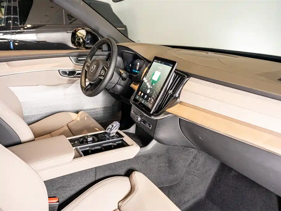 Volvo Volvo XC90 T8 Inscription AWD PHEV 2025 Model Year Mid-cycle Refresh 7-seat 2026 - thumbnail 10