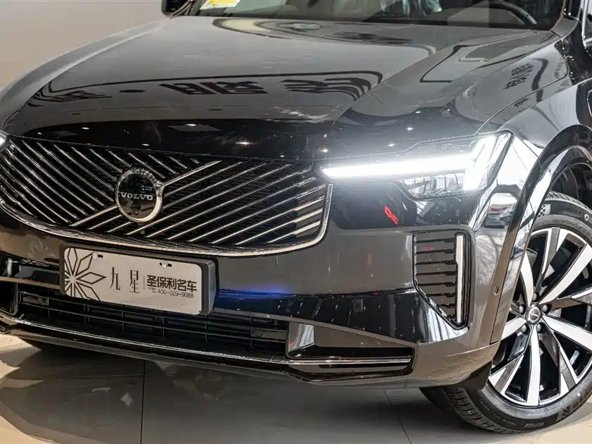 Volvo Volvo XC90 T8 Inscription AWD PHEV 2025 Model Year Mid-cycle Refresh 7-seat 2026 - thumbnail 17