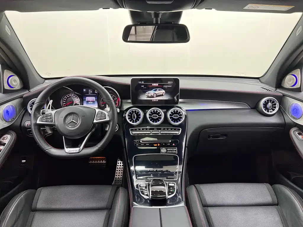 Mercedes-Benz Mercedes-Benz GLC Coupe AMG 2017 AMG GLC 43 4MATIC Coupé SUV 2019 - thumbnail 12