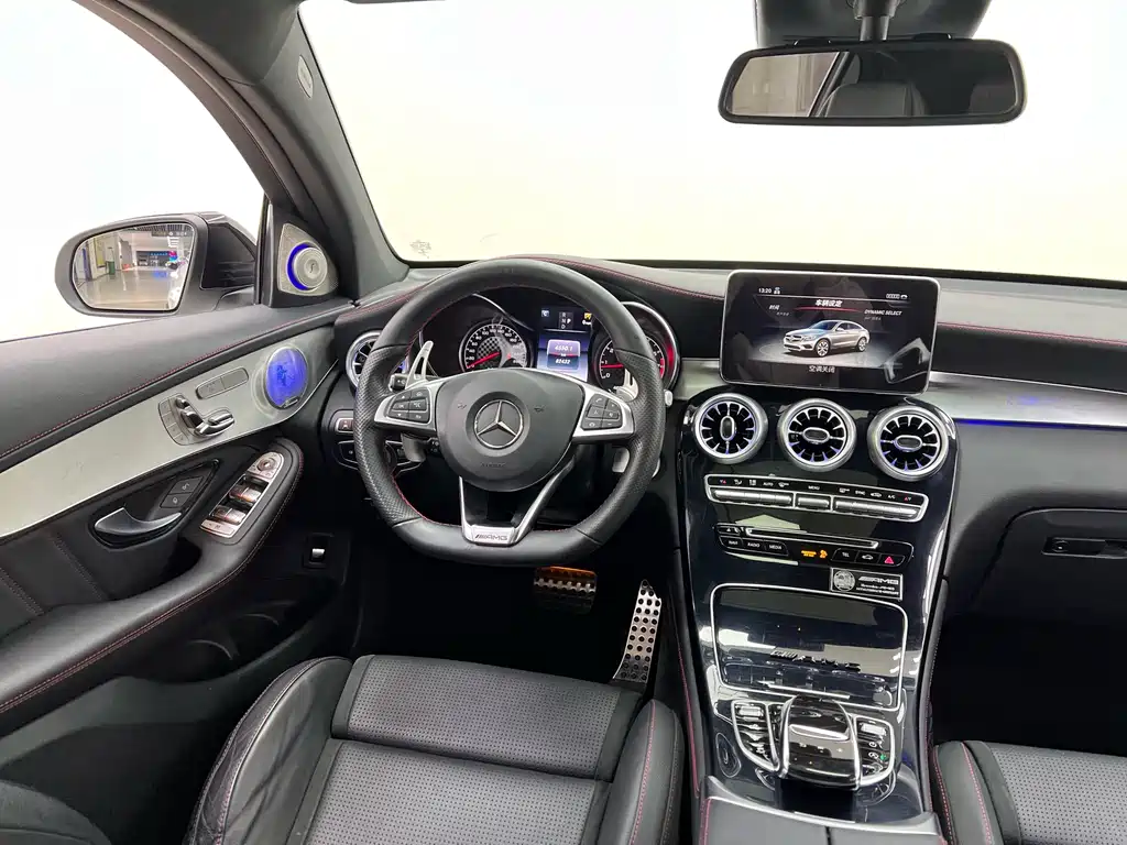 Mercedes-Benz Mercedes-Benz GLC Coupe AMG 2017 AMG GLC 43 4MATIC Coupé SUV 2019 - thumbnail 13
