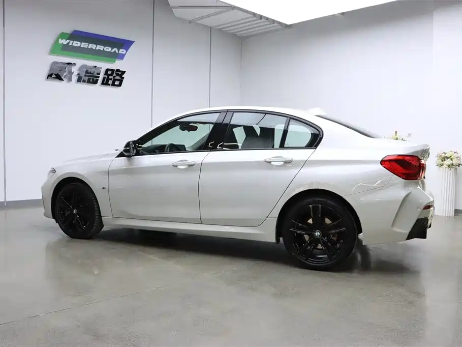 BMW BMW 1 Series 2022 125i M Sport Shadow Night Edition 2022 - thumbnail 7