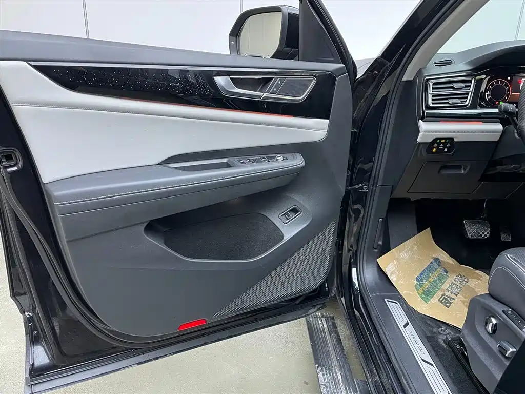 Volkswagen Teramont 2021 380TSI 4Motion Premium Luxury Edition 2022 - thumbnail 11