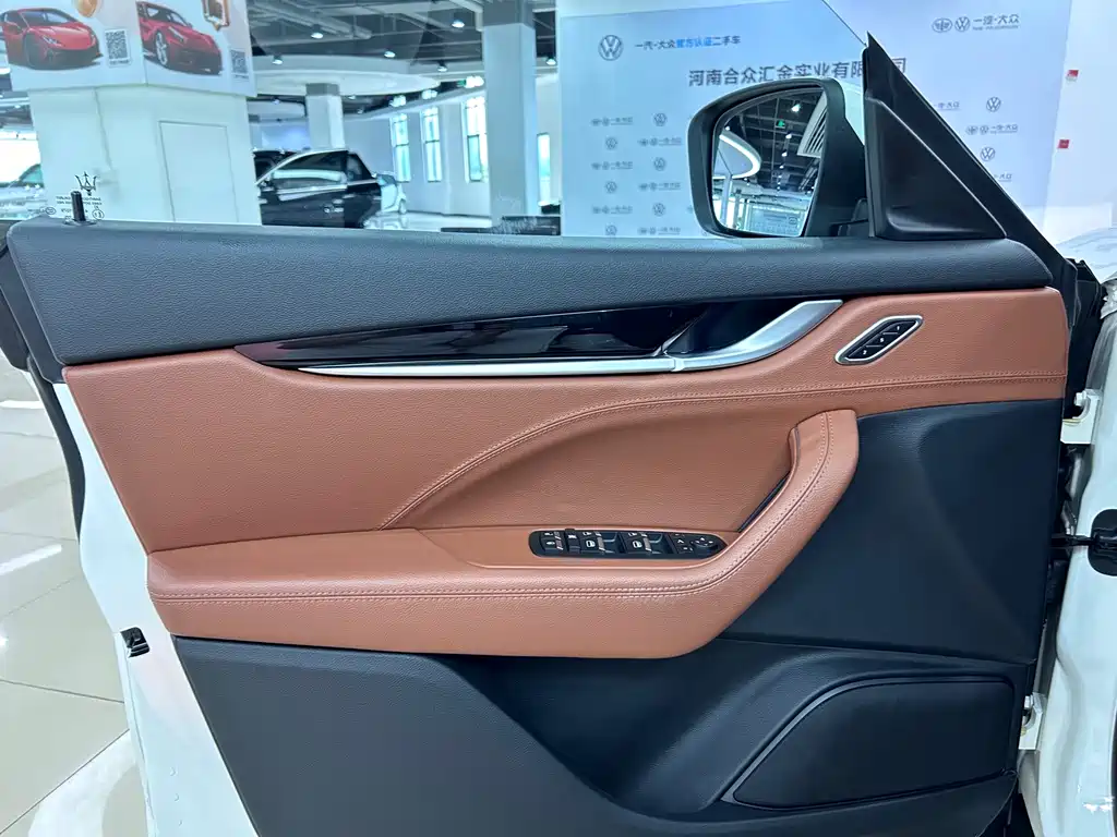 Maserati Maserati Levante 2019 3.0T Standard Edition Euro V 2019 - thumbnail 4
