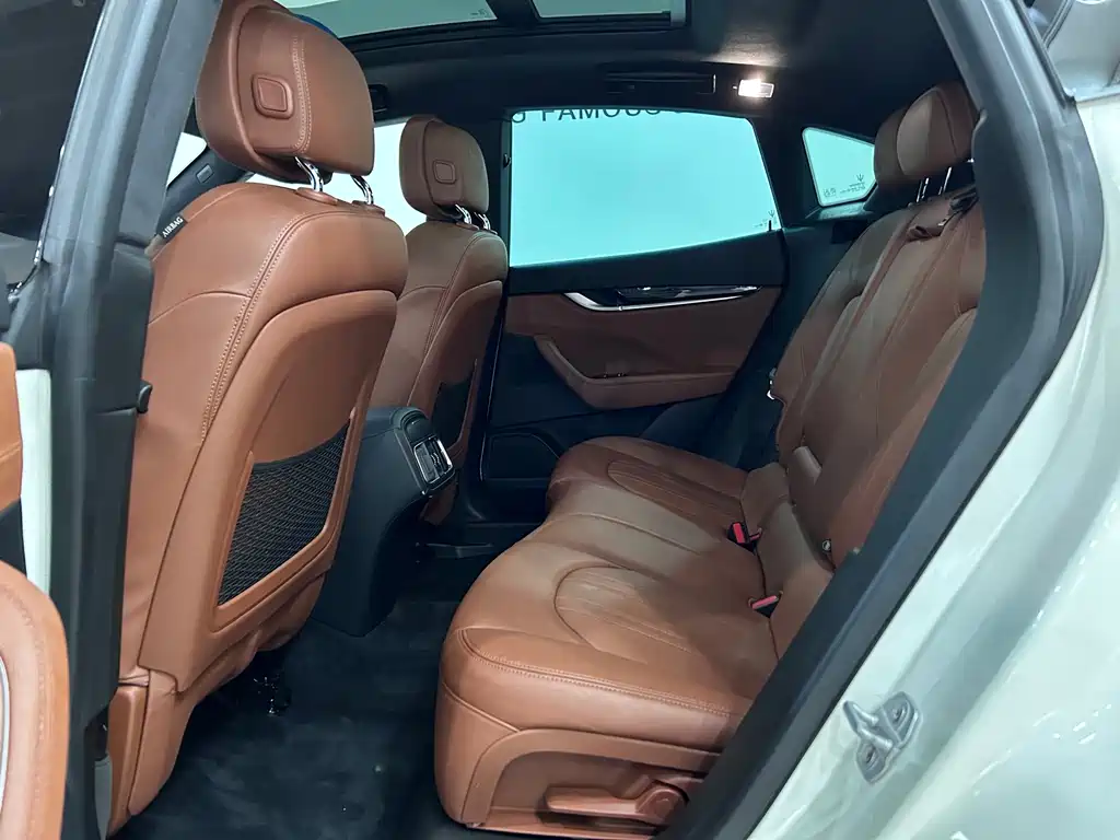 Maserati Maserati Levante 2019 3.0T Standard Edition Euro V 2019 - thumbnail 8