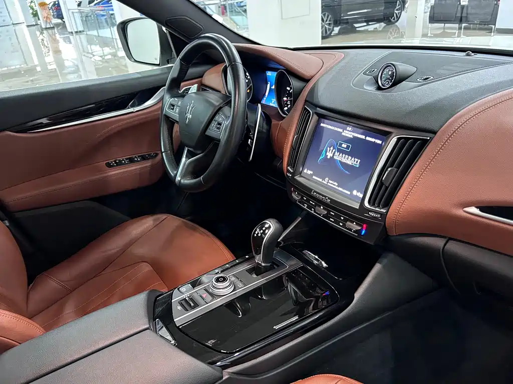 Maserati Maserati Levante 2019 3.0T Standard Edition Euro V 2019 - thumbnail 16